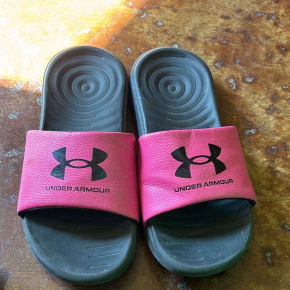 Slides - Picture 1 of 3